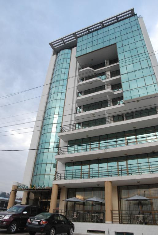 Churchill Addis Ababa Hotel Exterior photo